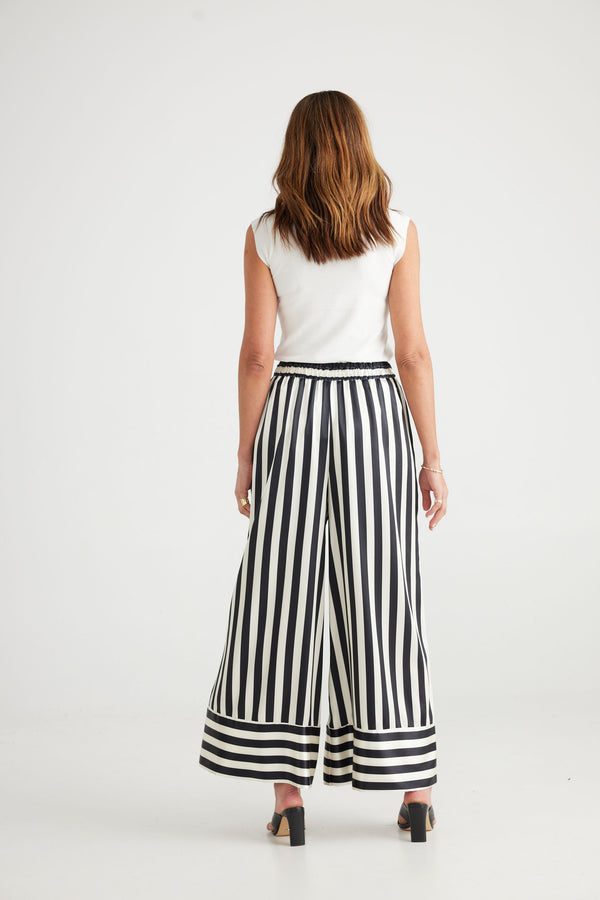 Liza Pant - Midnight Stipe