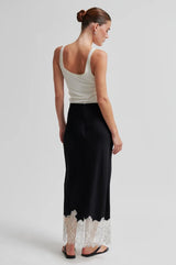 Wila Skirt - Black