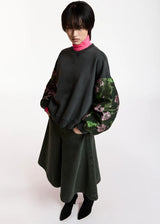 Kueer Sweater