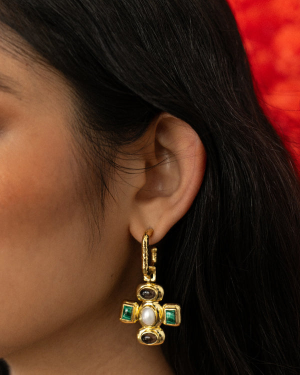 ANUSHKA Earrings | Gold