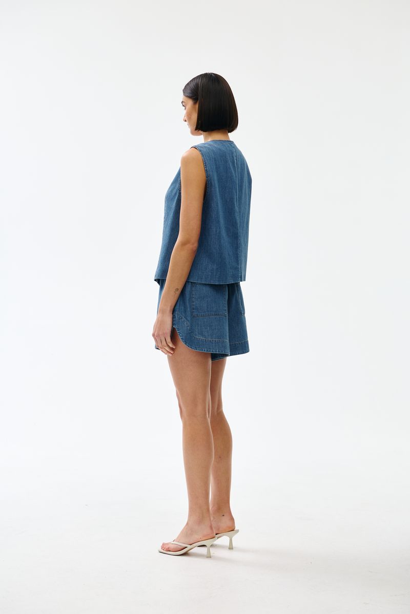 Camille Vest