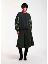Kueer Sweater