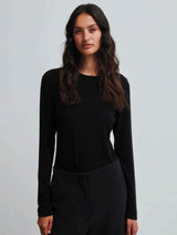 Matima O-Neck - Black