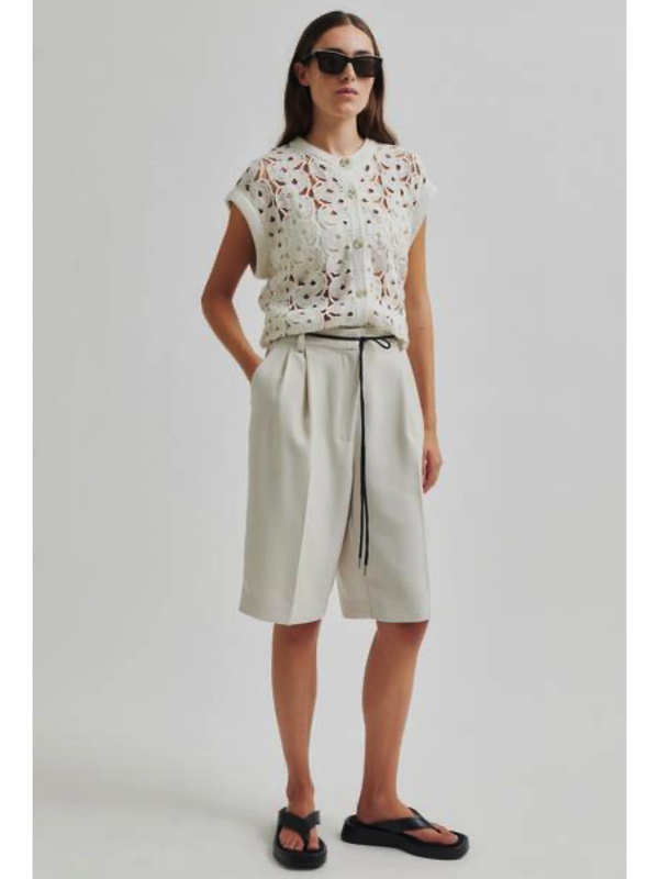 Fique Belted Shorts